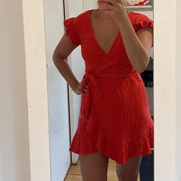 Billabong red ruffle dress size XS - Picture 1 of 3